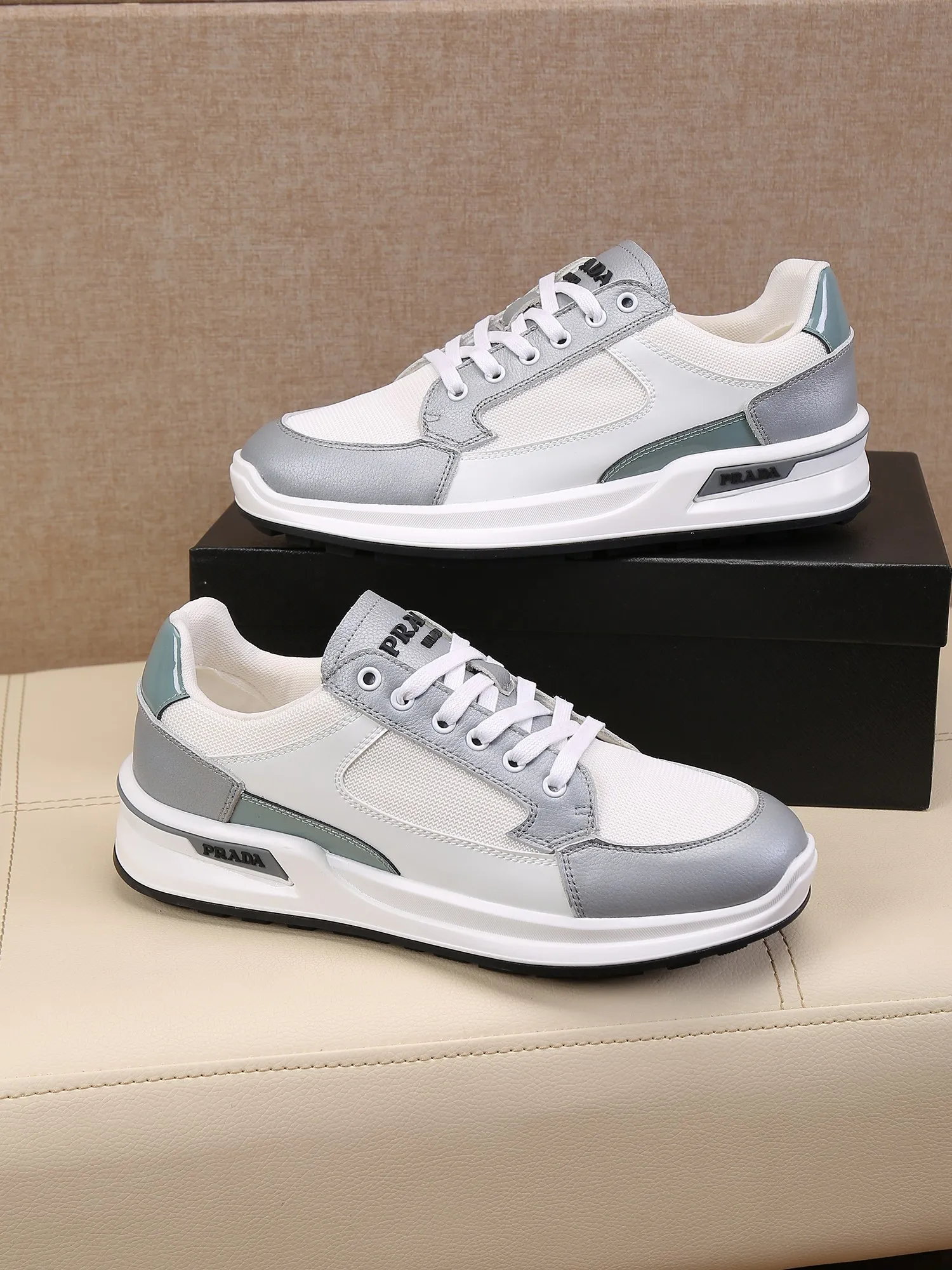 Batch 440 🕷️🕷️【PRADA】Prada's new men's fashionable casual shoes🇨🇳original quality, high-end boutique💯exquisite details,🌶🌶original lightweight, wear-resistant and non-slip original outsole, comfortable to wear🎋classic craftsmanship, fine workmanship, worth owning Code number: 38-44 Large quantities in stock